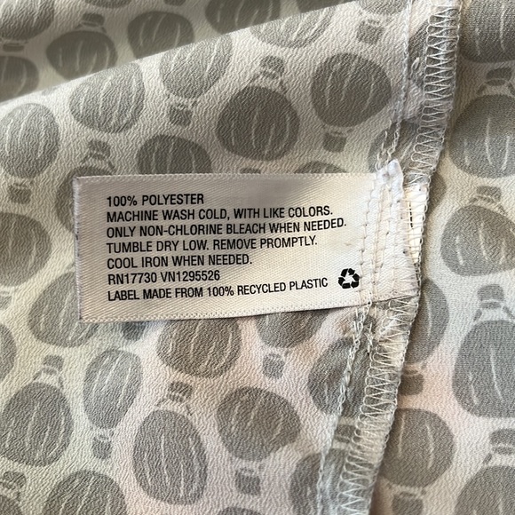 Merona Gray & White Button Down Dress Shirt - XS - Picture 8 of 9